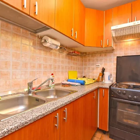 Apartment Ferienwohnung Fur 6 Personen Ca 60 Qm In Pula, Istrien Istrische Riviera Pula
